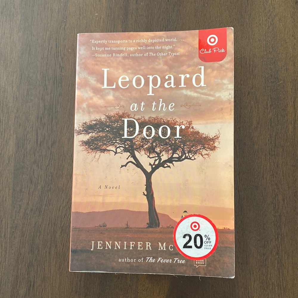 Leopard at the Door by Jennifer McVeigh (paperback)
